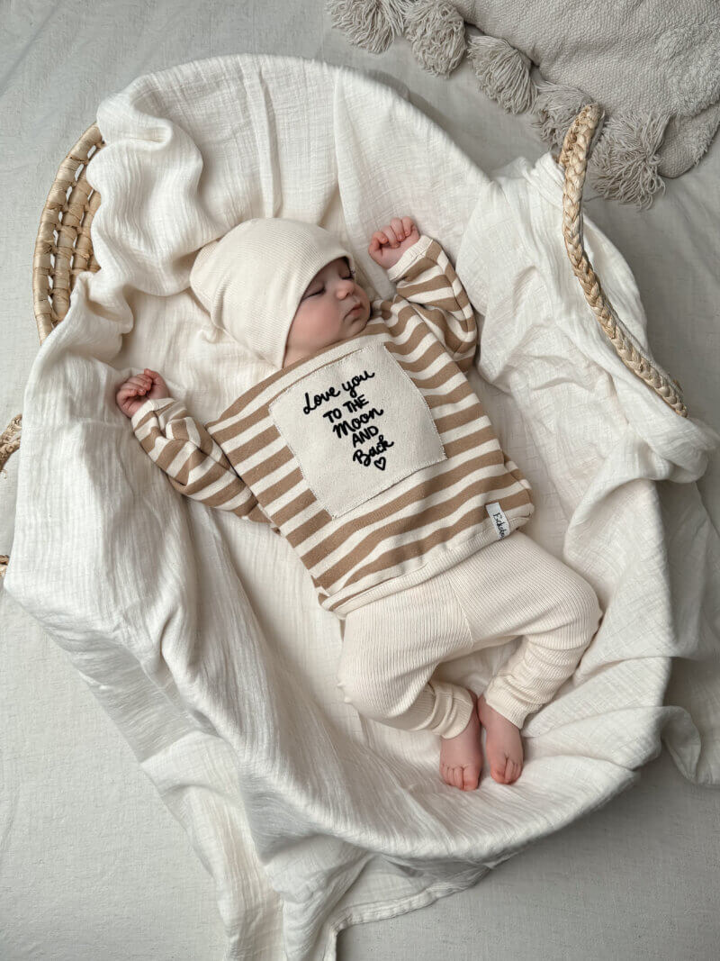„love you to the moon“ Streifen Sweater – Bild 6