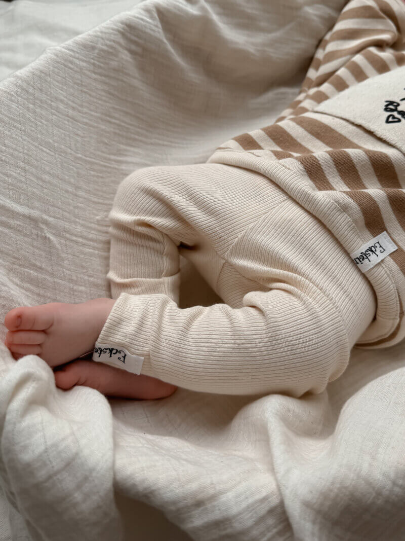 „love you to the moon“ Streifen Sweater – Bild 4